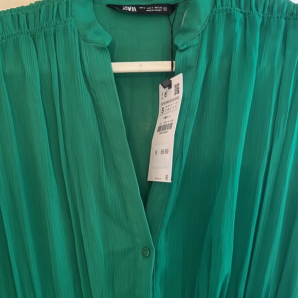 Zara - Picture 3 of 4